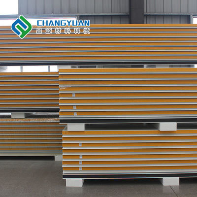 Panel Sandwich Poliuretan Ringan 50mm Insulasi Panas