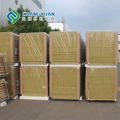 Panel Dinding Sandwich PU 200mm Dengan Panel Baja Dan Inti Isolasi Poliuretan