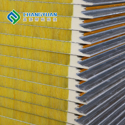 Panel Dinding Sandwich PU Tahan Lama Anti Korosi Sandwich Panel Polyurethane