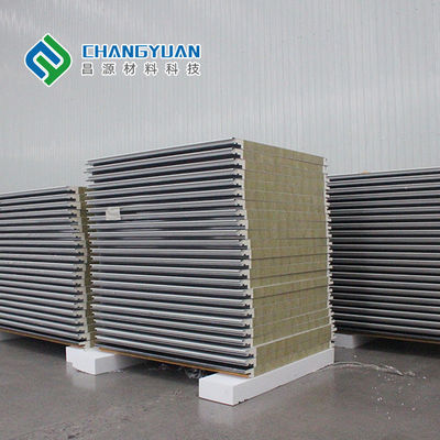 Daya Tahan Tinggi Panel Sandwich Pu Polyurethane Heat Insulated