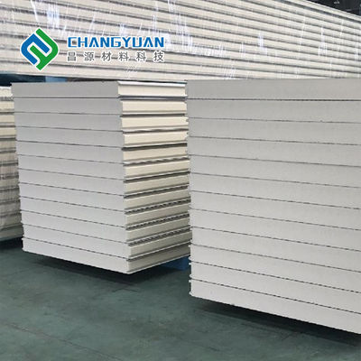 Polyurethane Cold Storage Sandwich Panel Insulasi Suara 200kpa