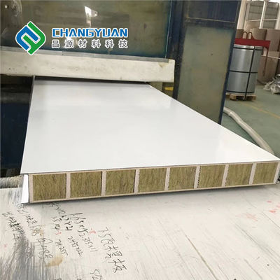 Panel Dinding Cleanroom Modern Tahan Api Pu Foam Sandwich Panel