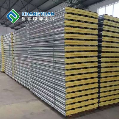 dua lapisan Insulasi Panel Sandwich Atap Gunakan panel sandwich cladding