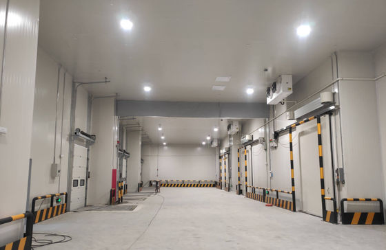 Unit pendingin panel yang dapat disesuaikan Panel poliuretan untuk isolasi dan perlindungan