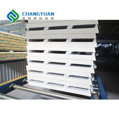 Panel Berinsulasi PU / PIR Solusi Sempurna Untuk Isolasi Atap